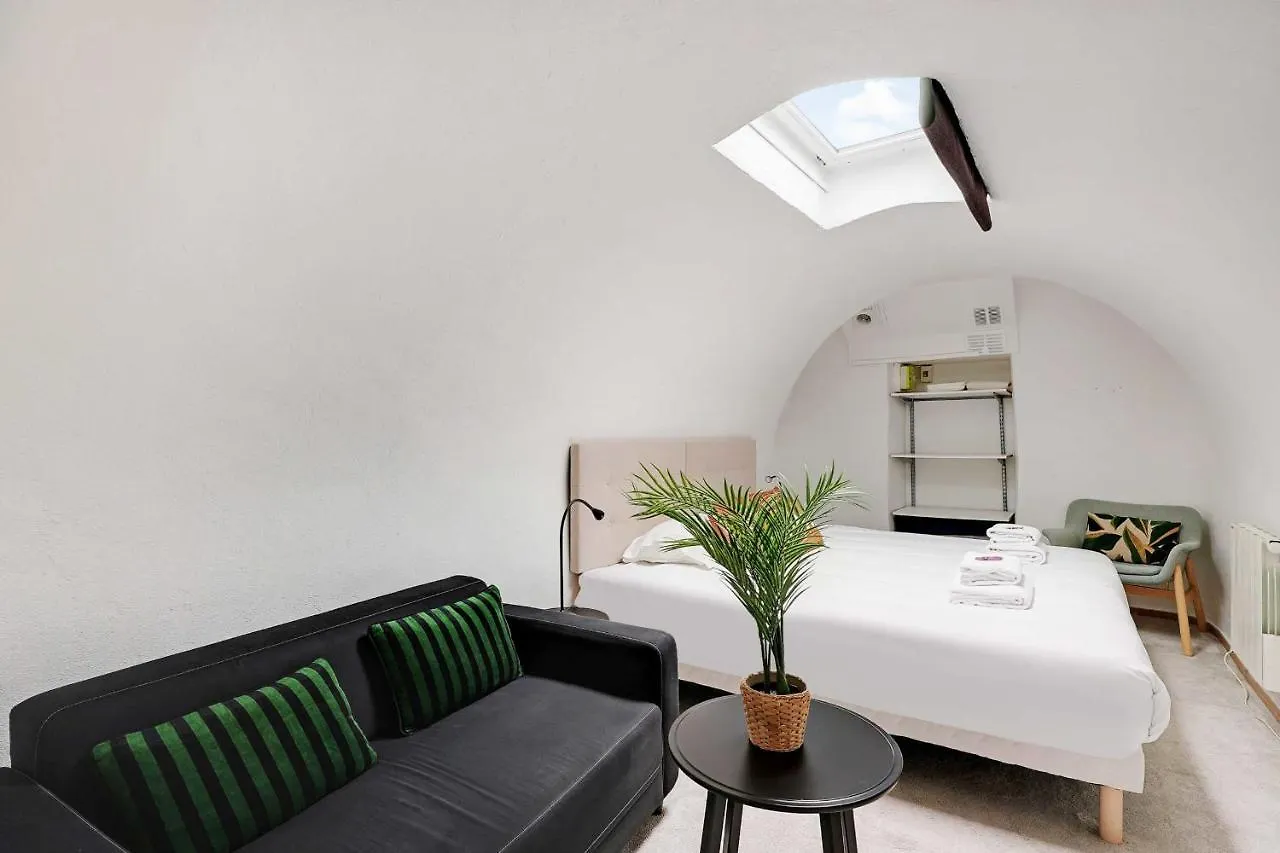 Cozy Apartment - 3Br-8P - Montparnasse Paris 0*,  France